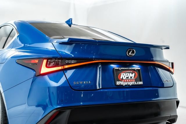 Used 2022 Lexus IS 300 w/ Premium Package RWD image 9