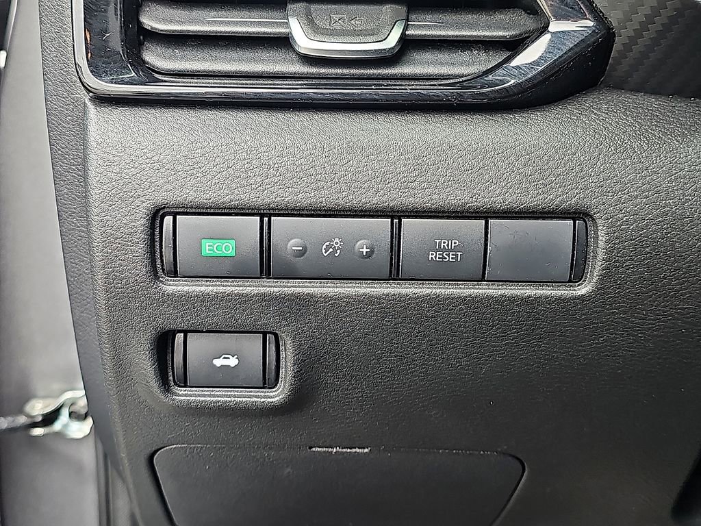 Used 2024 Nissan Sentra SV FWD image 24