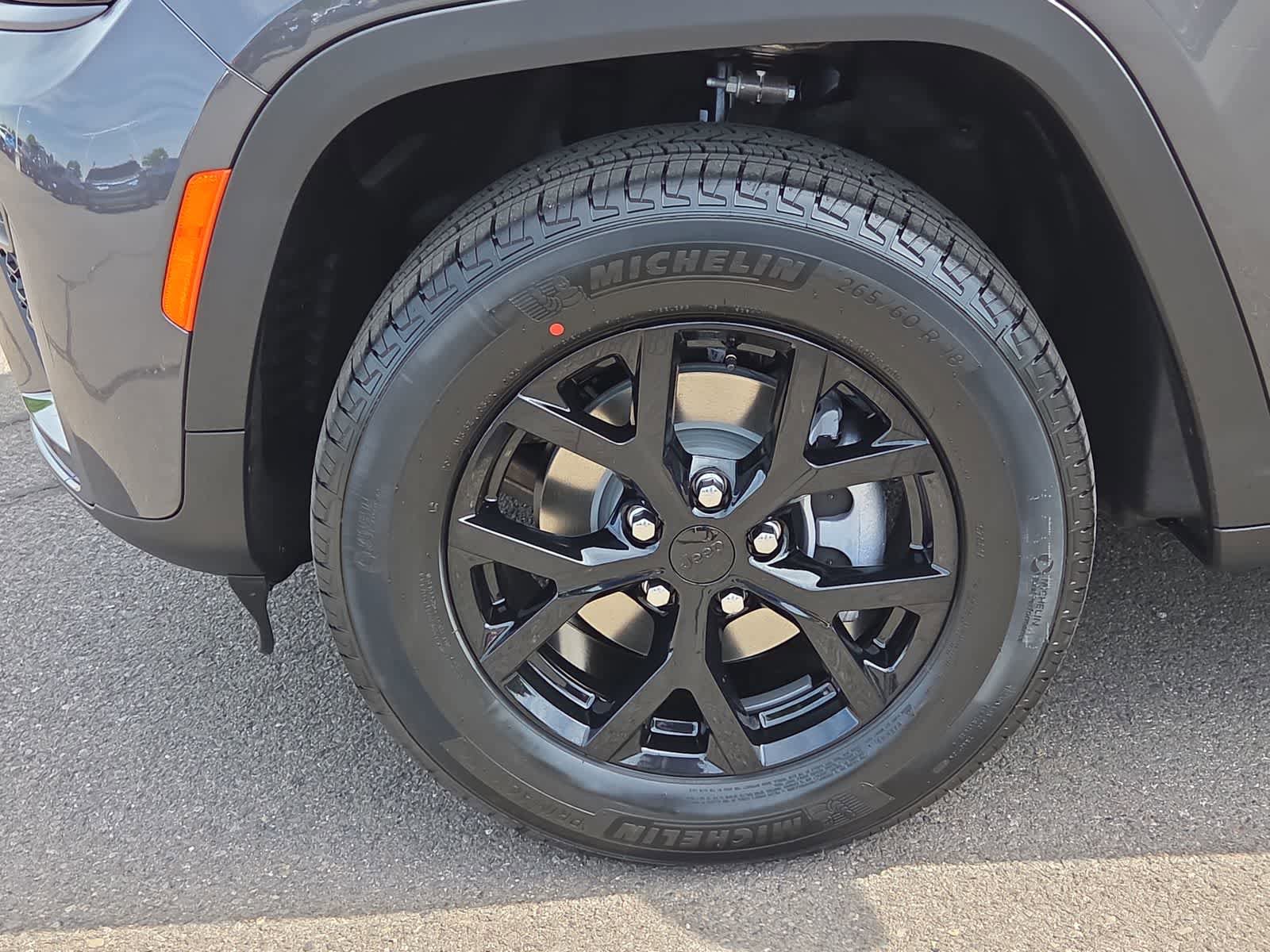 New 2026 Jeep Grand Cherokee Altitude AWD/4WD image 16