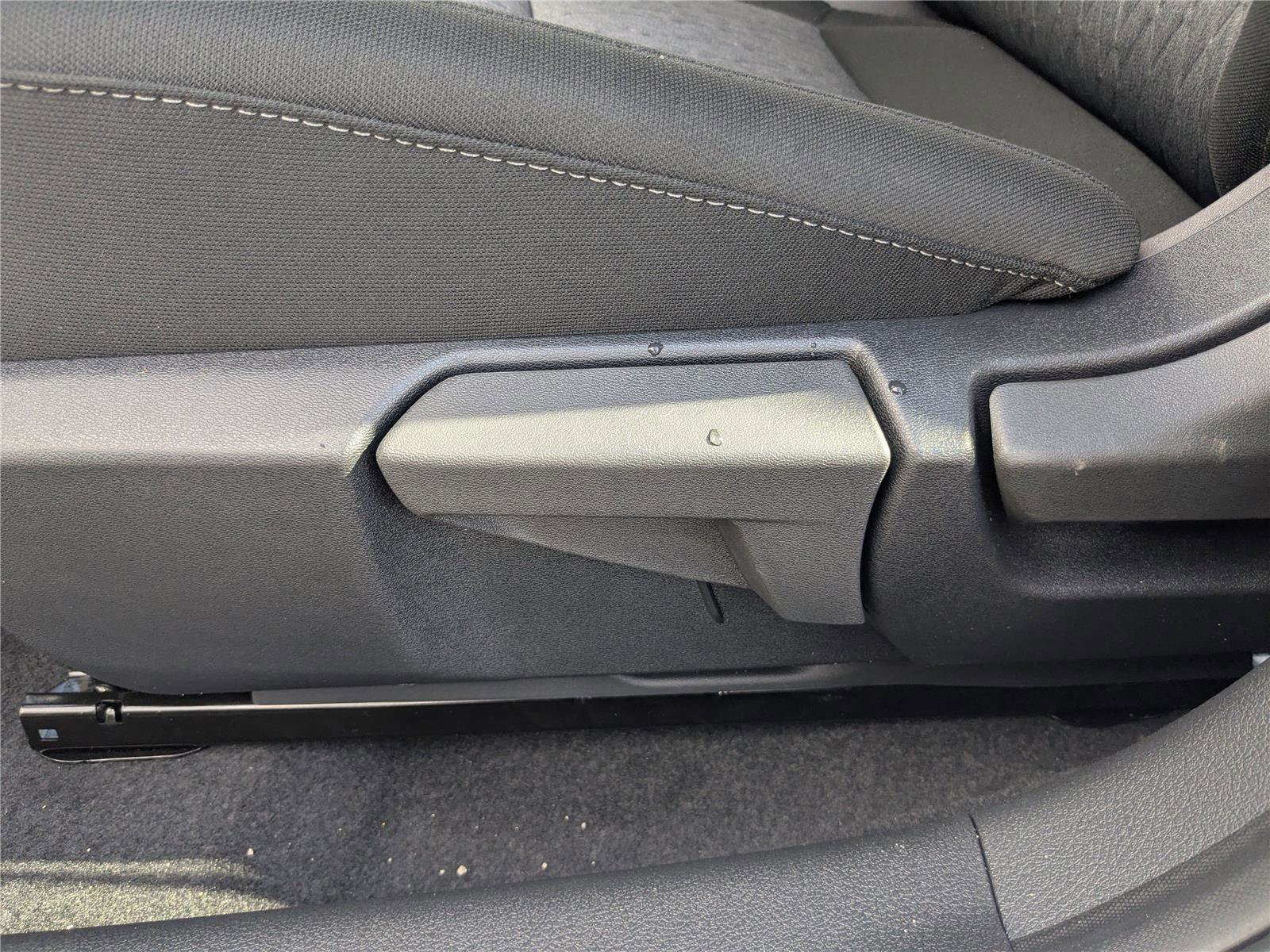 New 2026 Nissan Sentra SV w/ SV Convenience Package FWD image 18