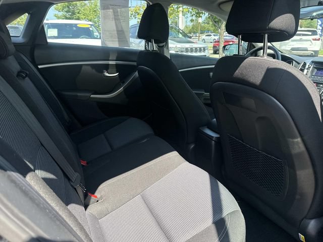 Used 2016 Hyundai Elantra GT FWD image 13