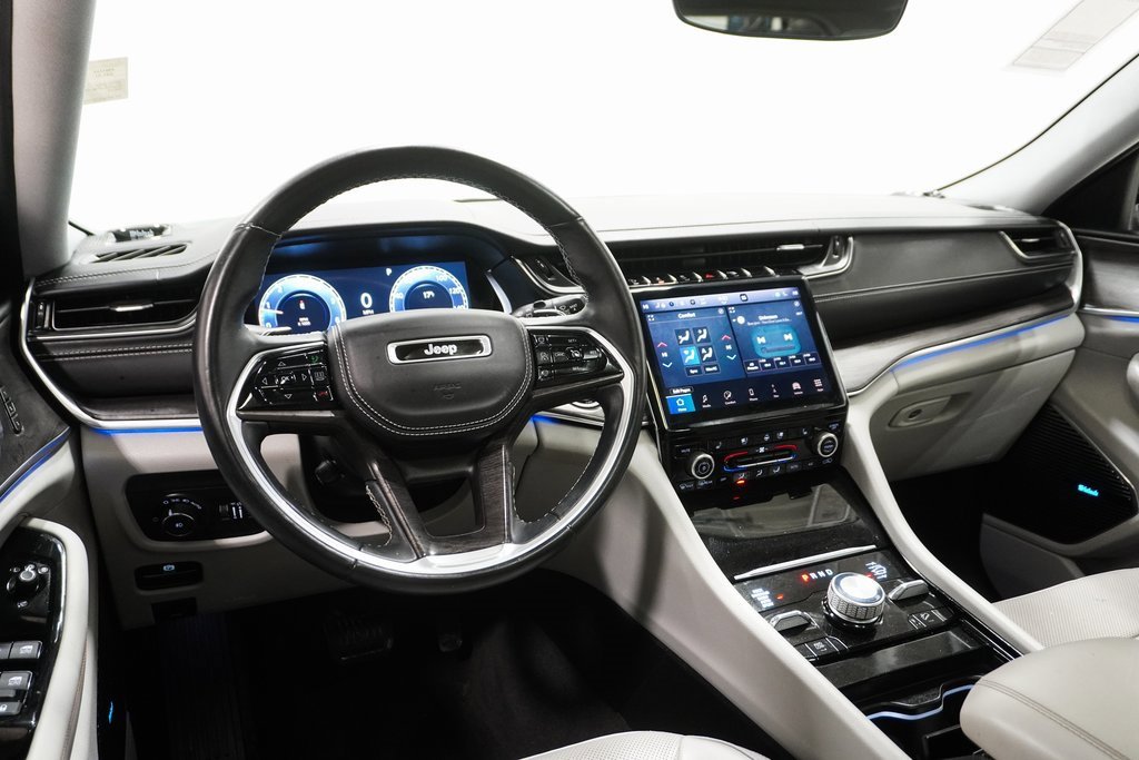 Certified 2022 Jeep Grand Cherokee L Overland w/ MOPAR Finishing Package image 22