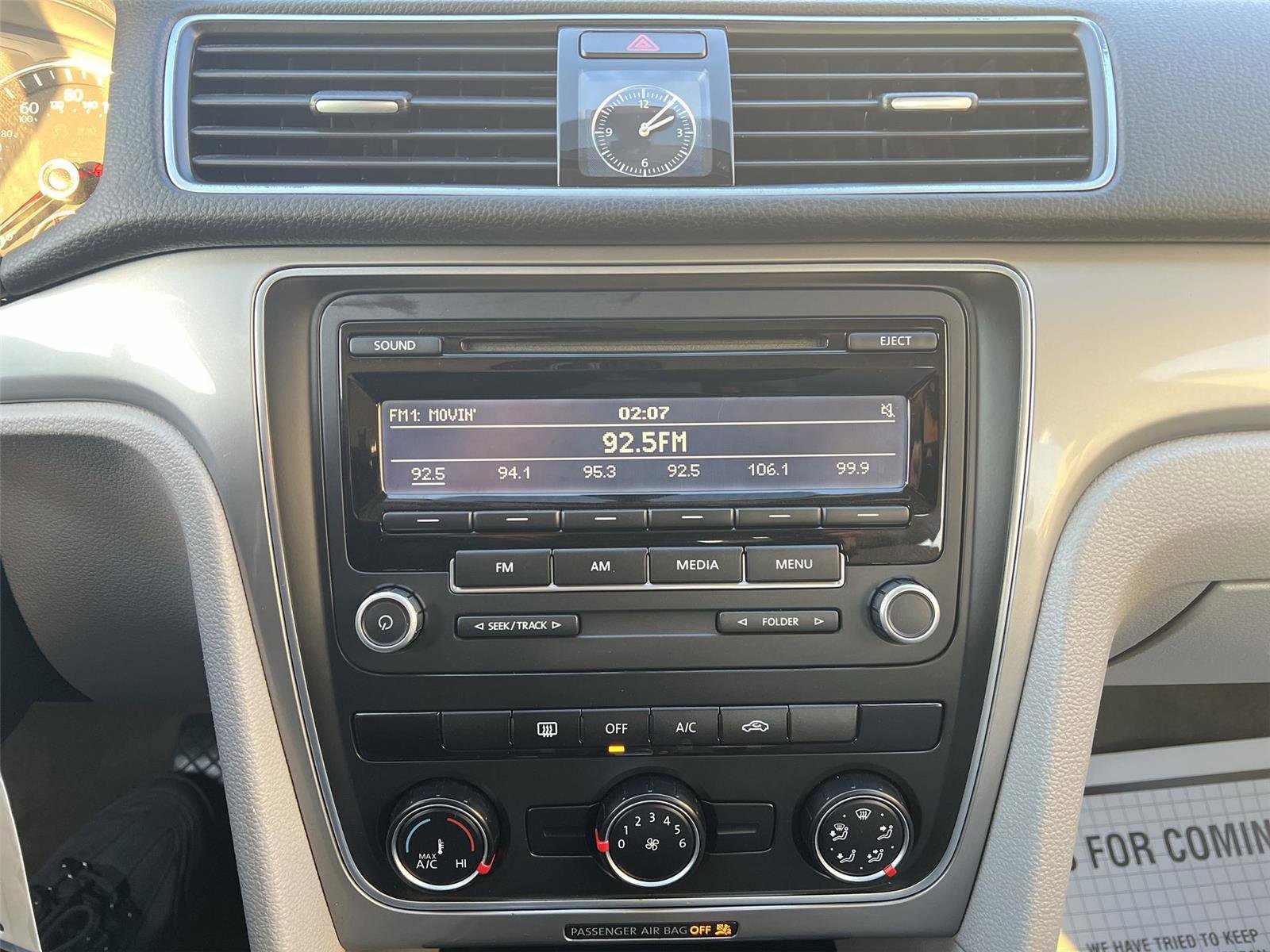 Used 2014 Volkswagen Passat 1.8T S image 15