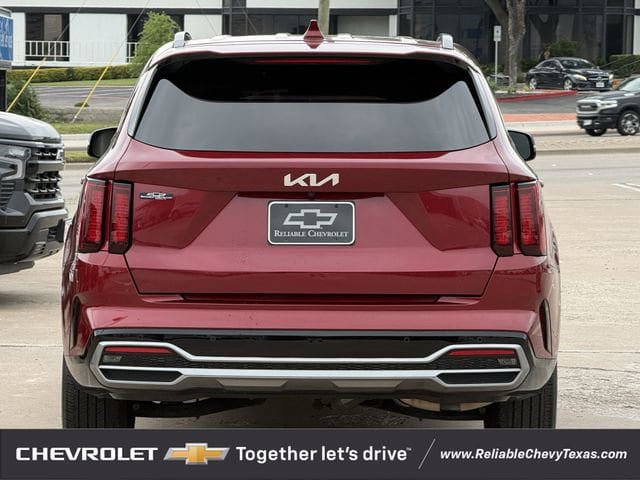 Used 2022 Kia Sorento EX FWD image 7