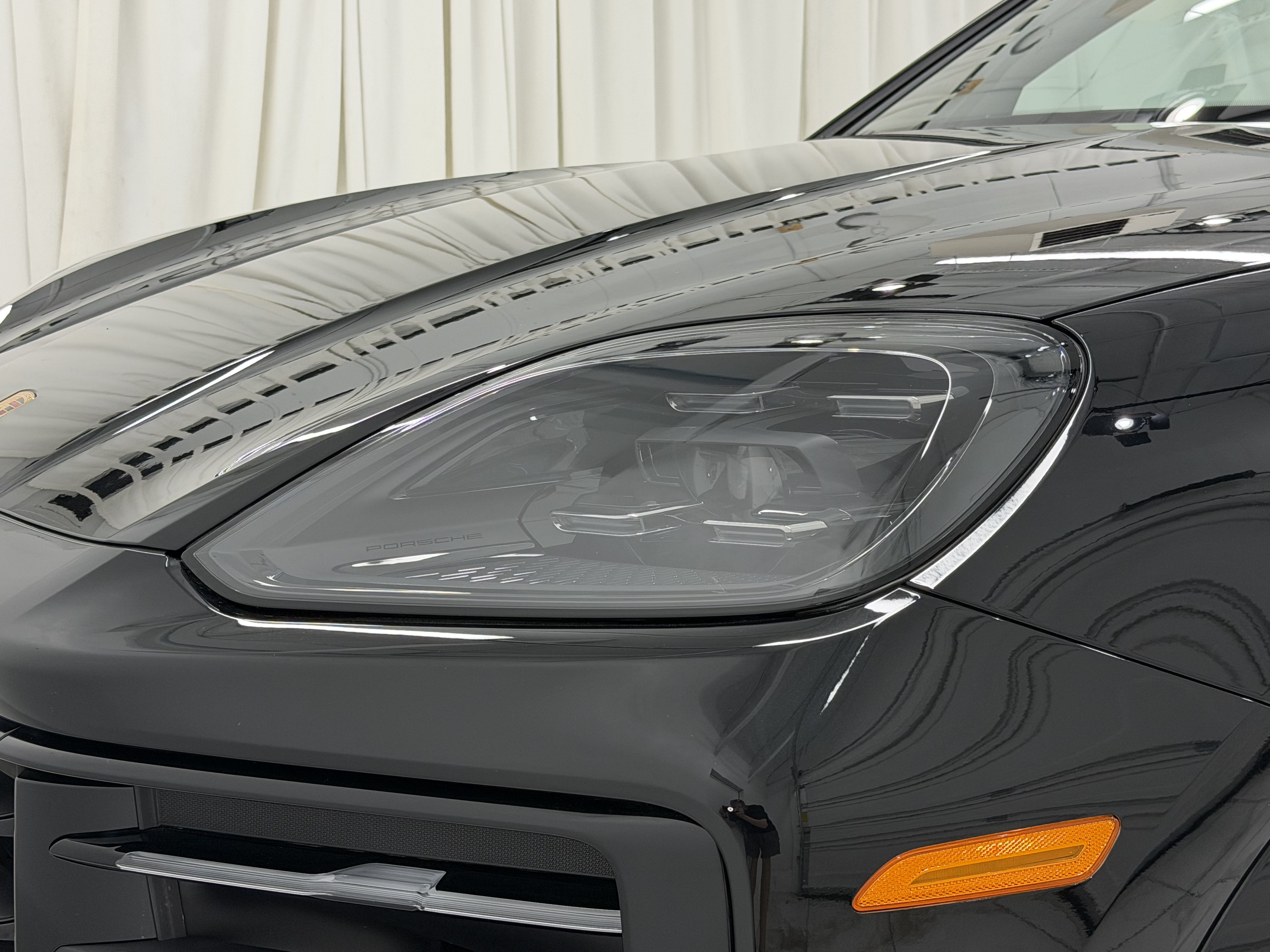 Certified 2026 Porsche Cayenne AWD/4WD image 17