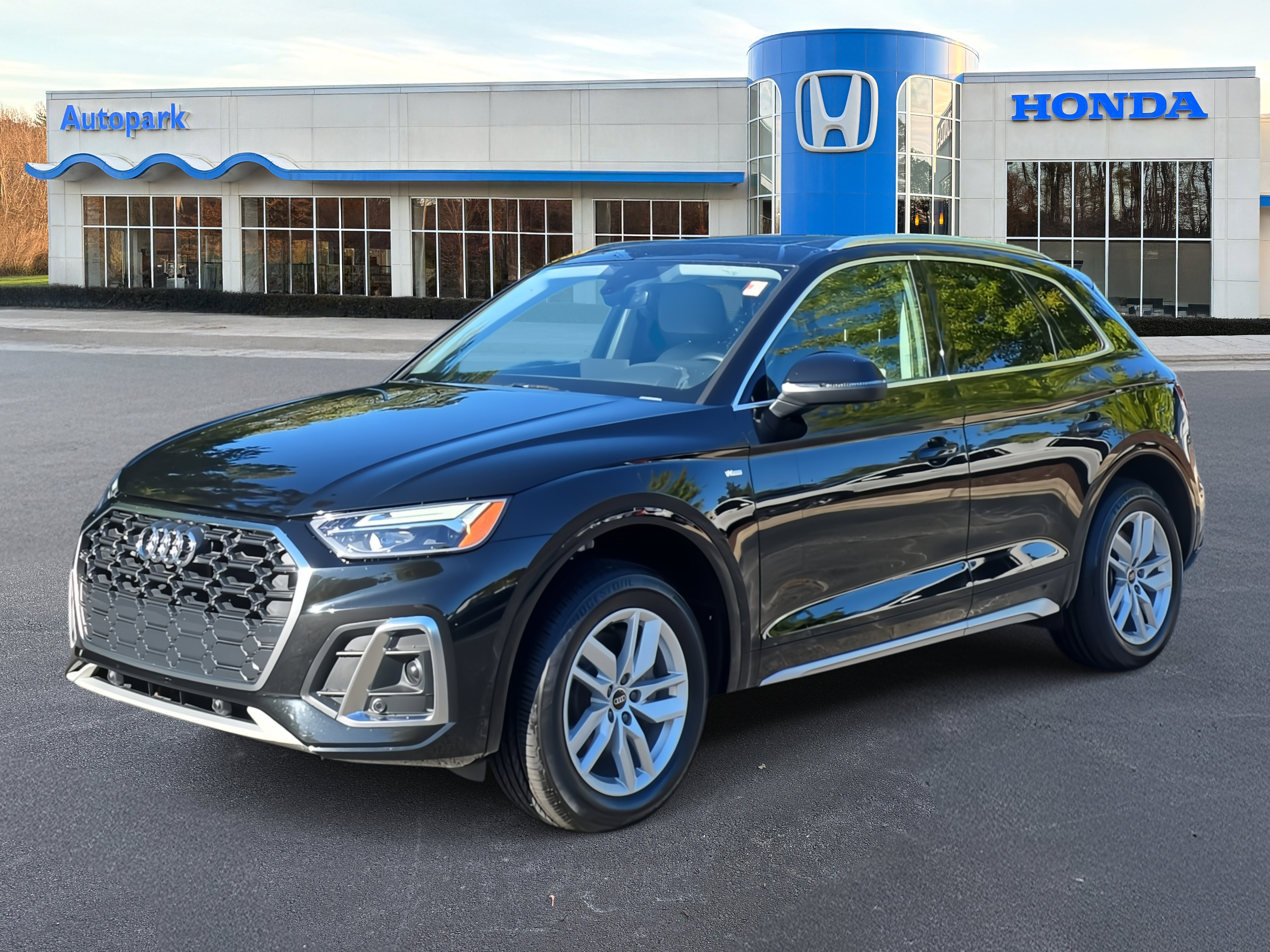 Used 2022 Audi Q5 2.0T Premium w/ Convenience Package