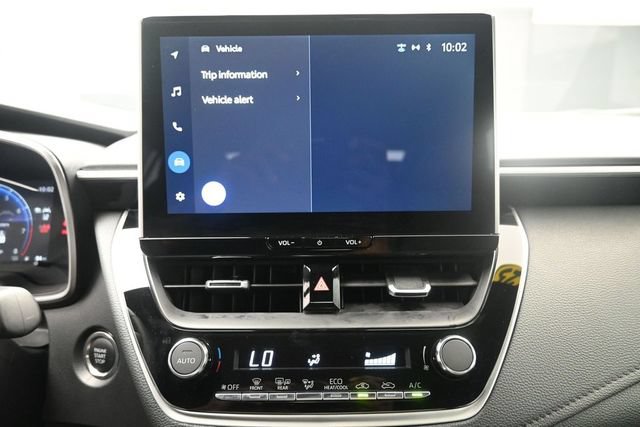 Used 2025 Toyota Corolla XSE FWD image 11