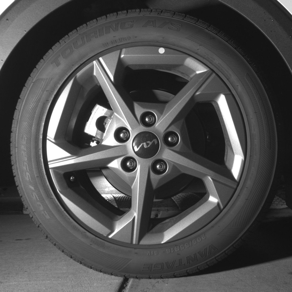 Used 2025 Kia K4 LXS image 15