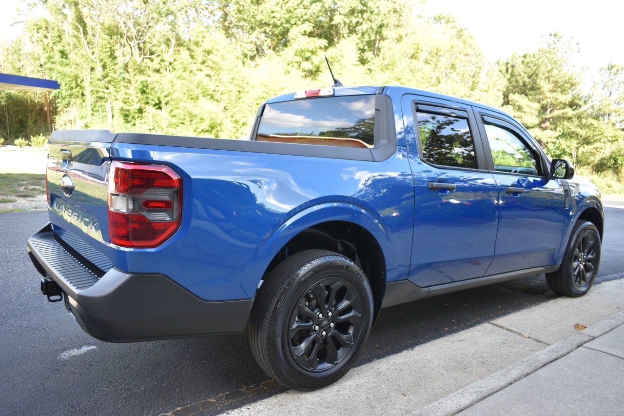Used 2024 Ford Maverick XLT w/ XLT Luxury Package FWD image 3