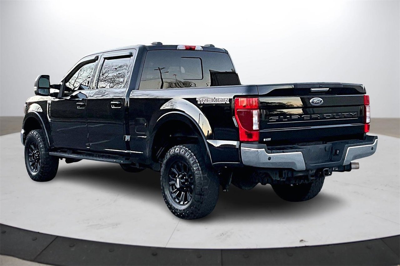 Used 2022 Ford F250 Lariat w/ Tremor Off-Road Package image 7