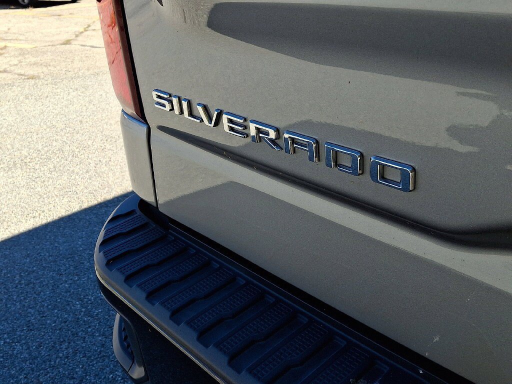 Used 2024 Chevrolet Silverado 1500 LT Trail Boss w/ Protection Package AWD/4WD image 35