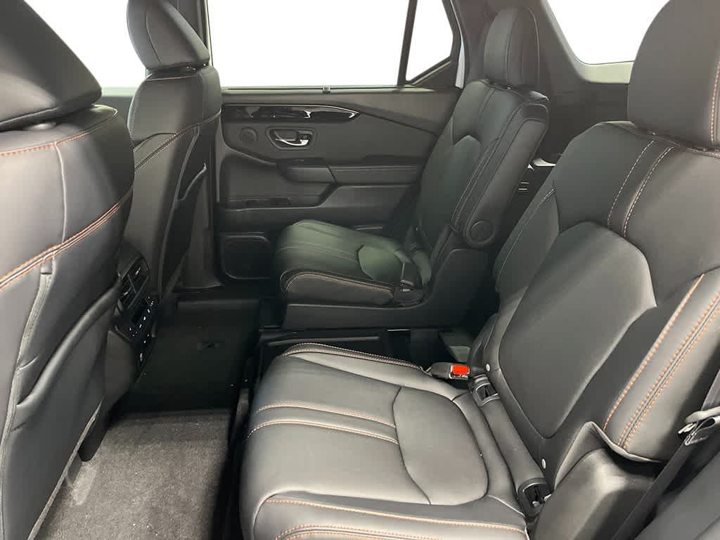 New 2026 Honda Pilot TrailSport image 23