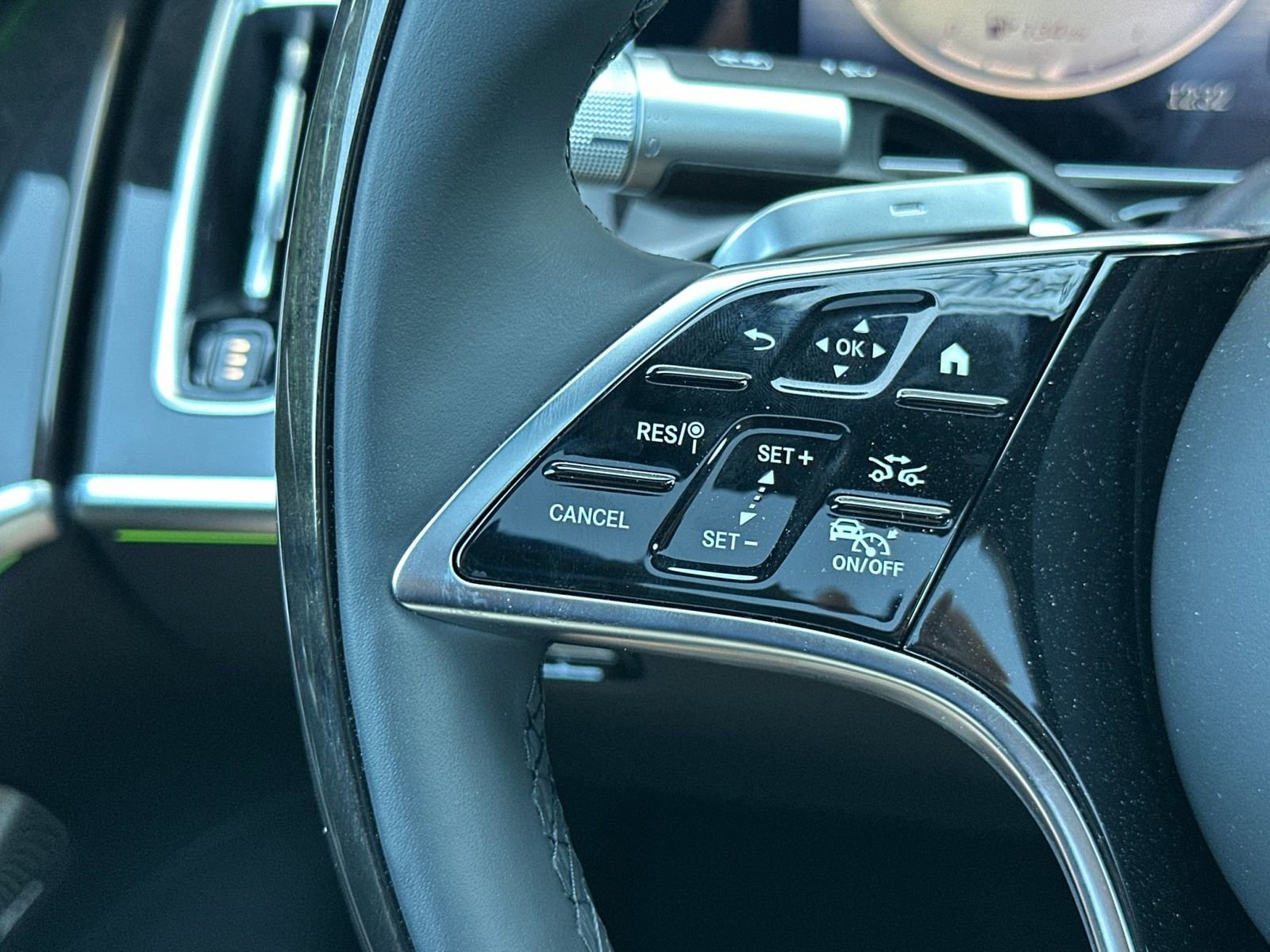 Certified 2024 Mercedes-Benz S 580 4MATIC Sedan image 28