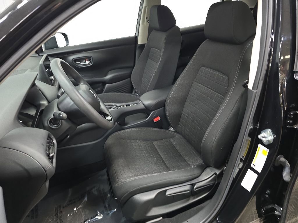 Used 2023 Honda HR-V LX image 29