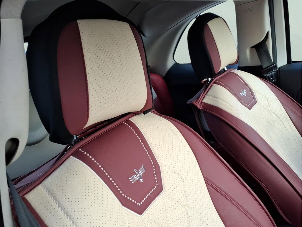 Used 2012 FIAT 500 Lounge w/ Luxury Leather Pkg image 10