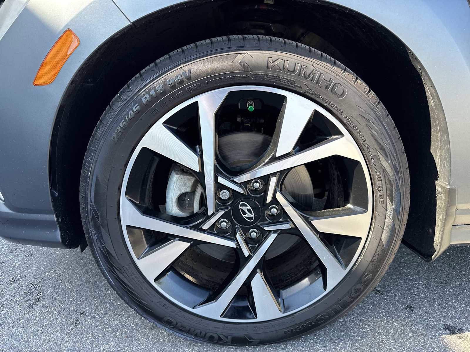 Used 2022 Hyundai Kona Limited image 13