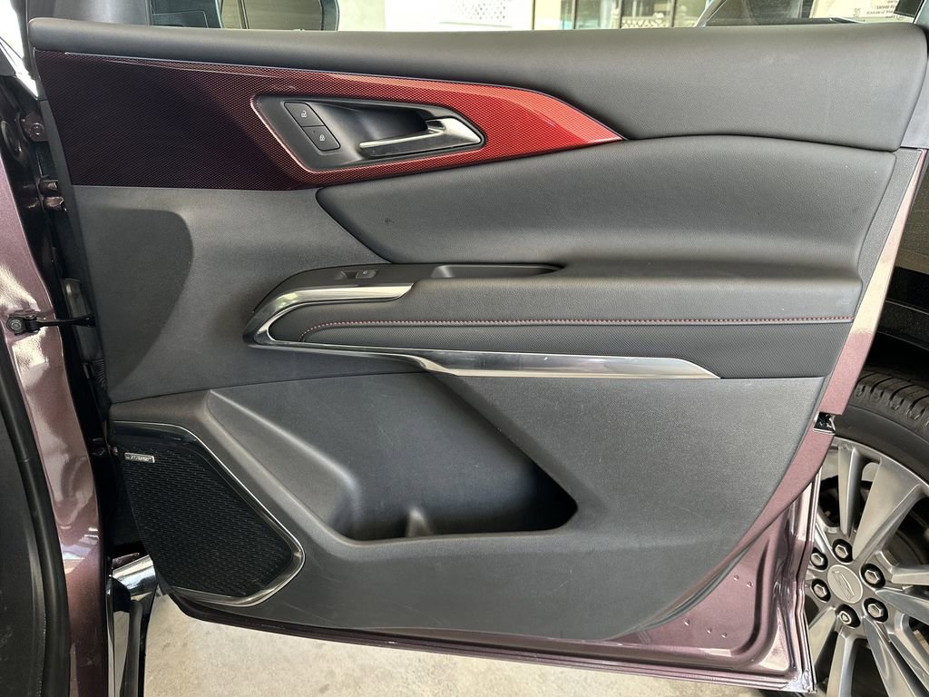 Certified 2024 Chevrolet Traverse RS image 41