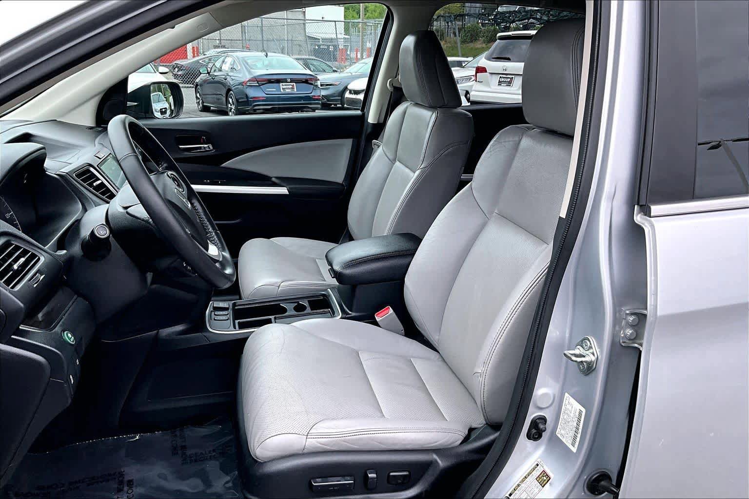Used 2016 Honda CR-V EX-L image 8