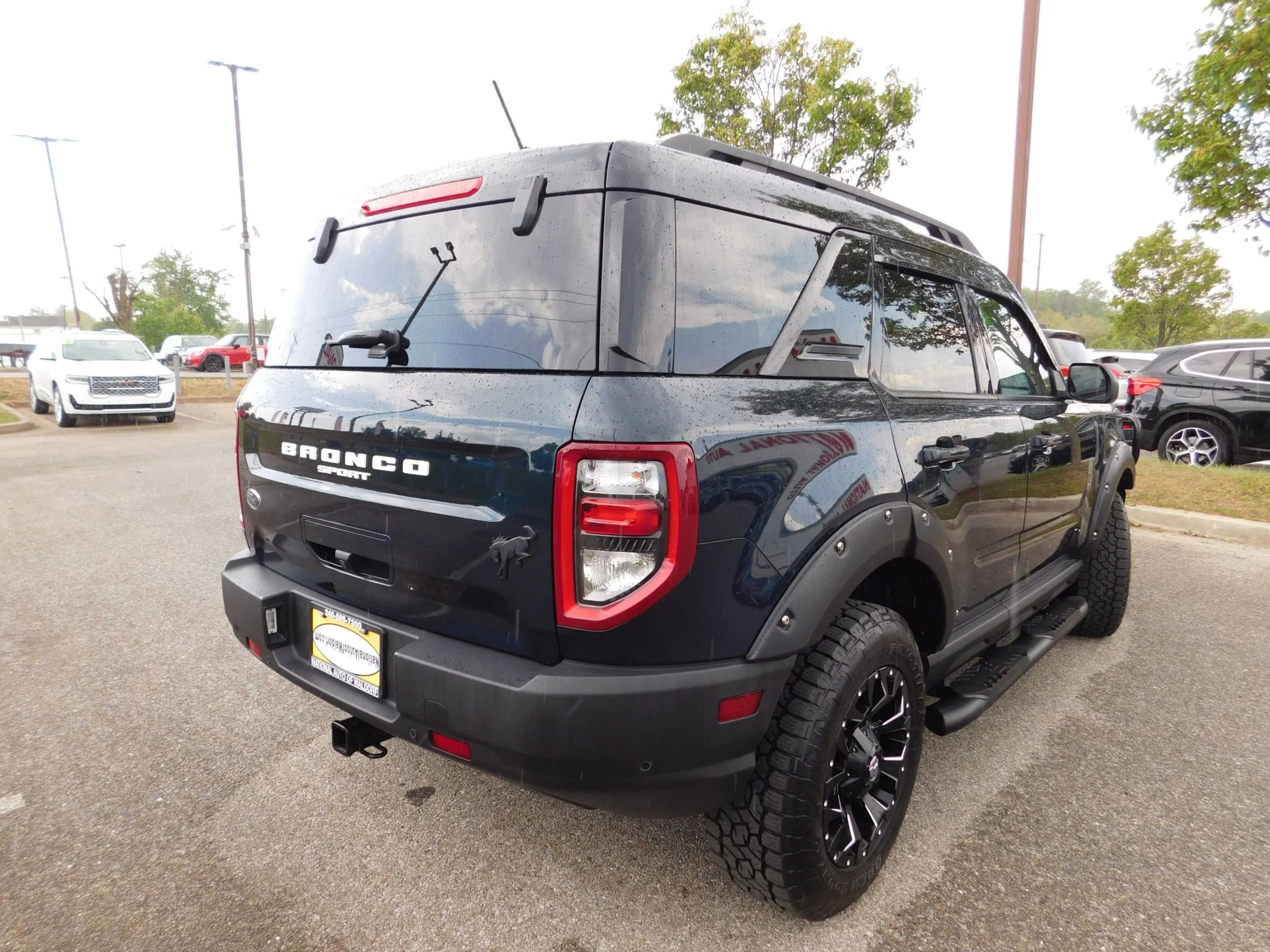Used 2023 Ford Bronco Sport Outer Banks w/ Tech Package AWD/4WD image 5