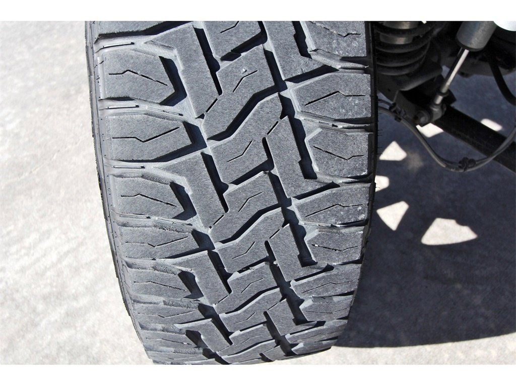 Used 2016 Jeep Wrangler Unlimited Rubicon image 28