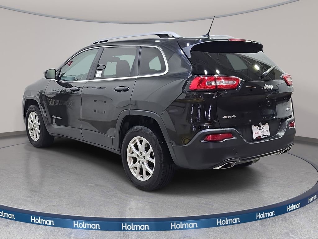 Used 2015 Jeep Cherokee Latitude AWD/4WD image 8