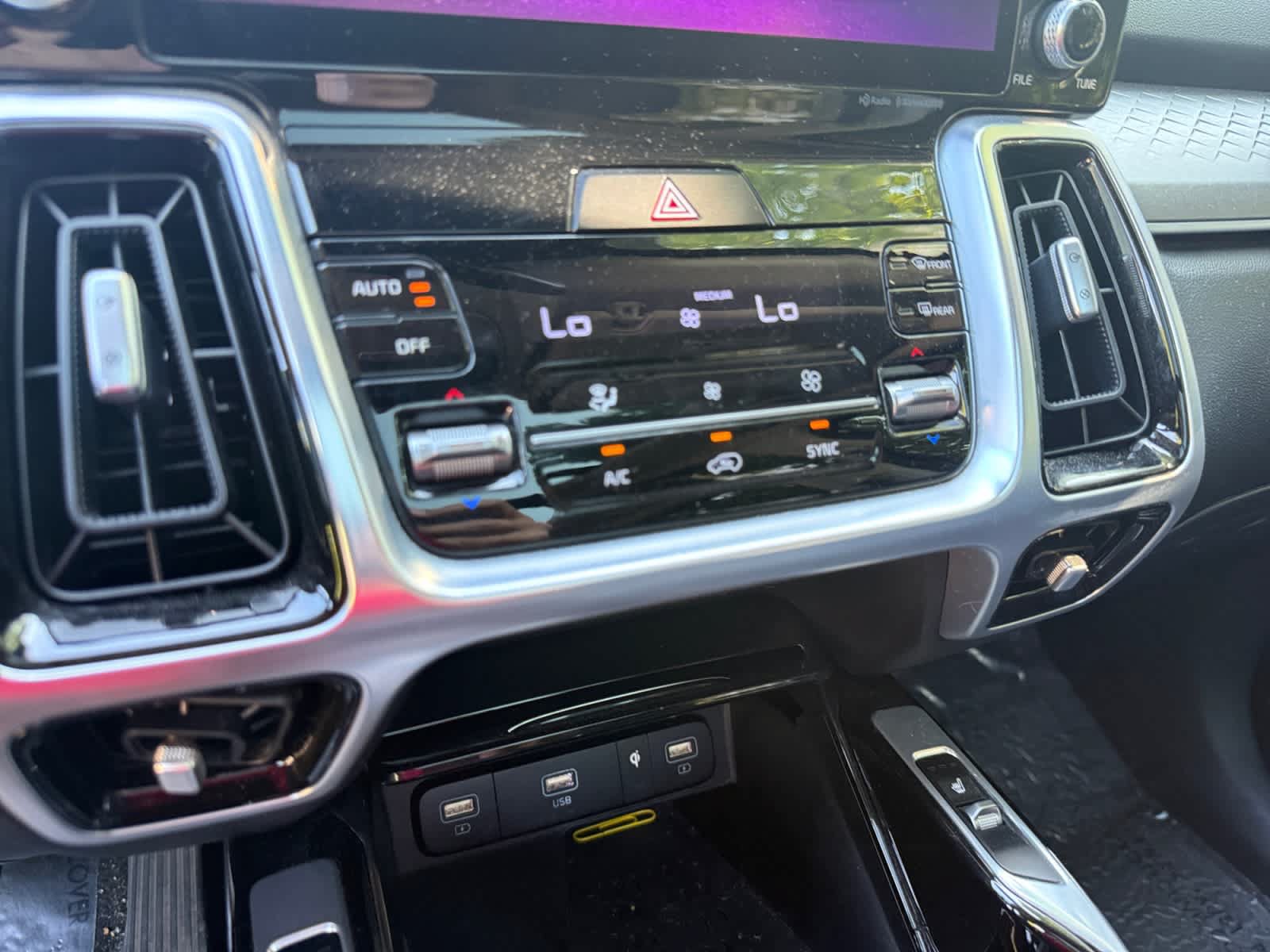 Used 2021 Kia Sorento SX AWD/4WD image 17
