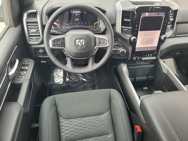 New 2026 RAM 1500 Big Horn AWD/4WD image 9
