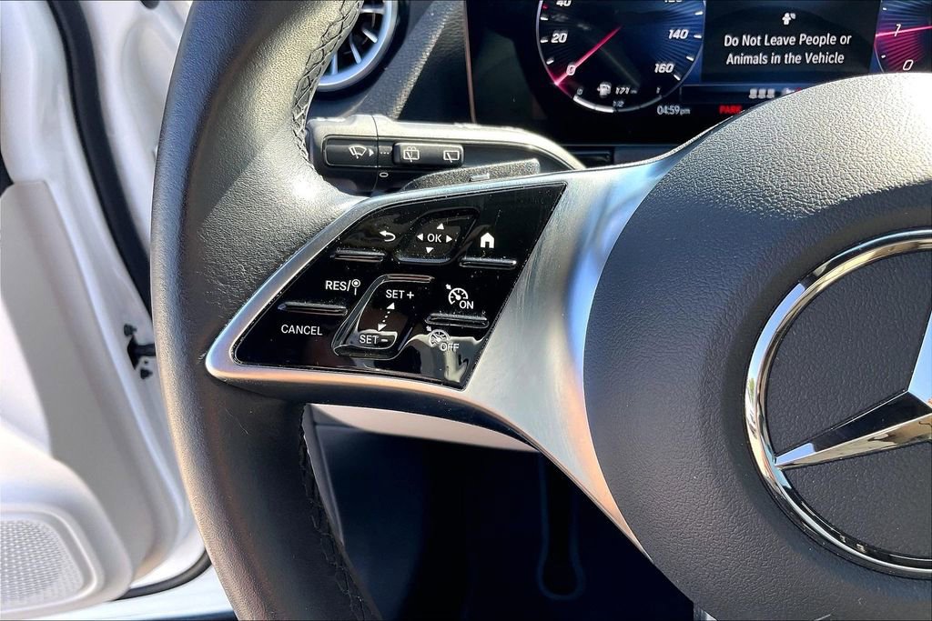 Used 2025 Mercedes-Benz GLA 250 image 26