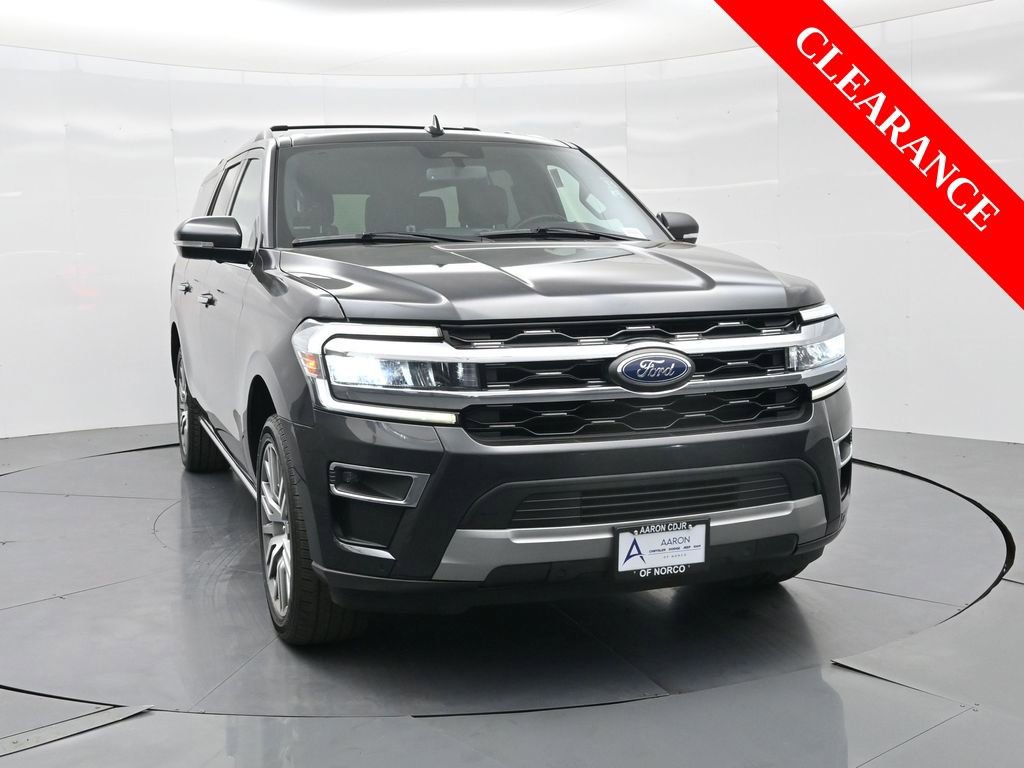 Used 2024 Ford Expedition Max Limited image 3