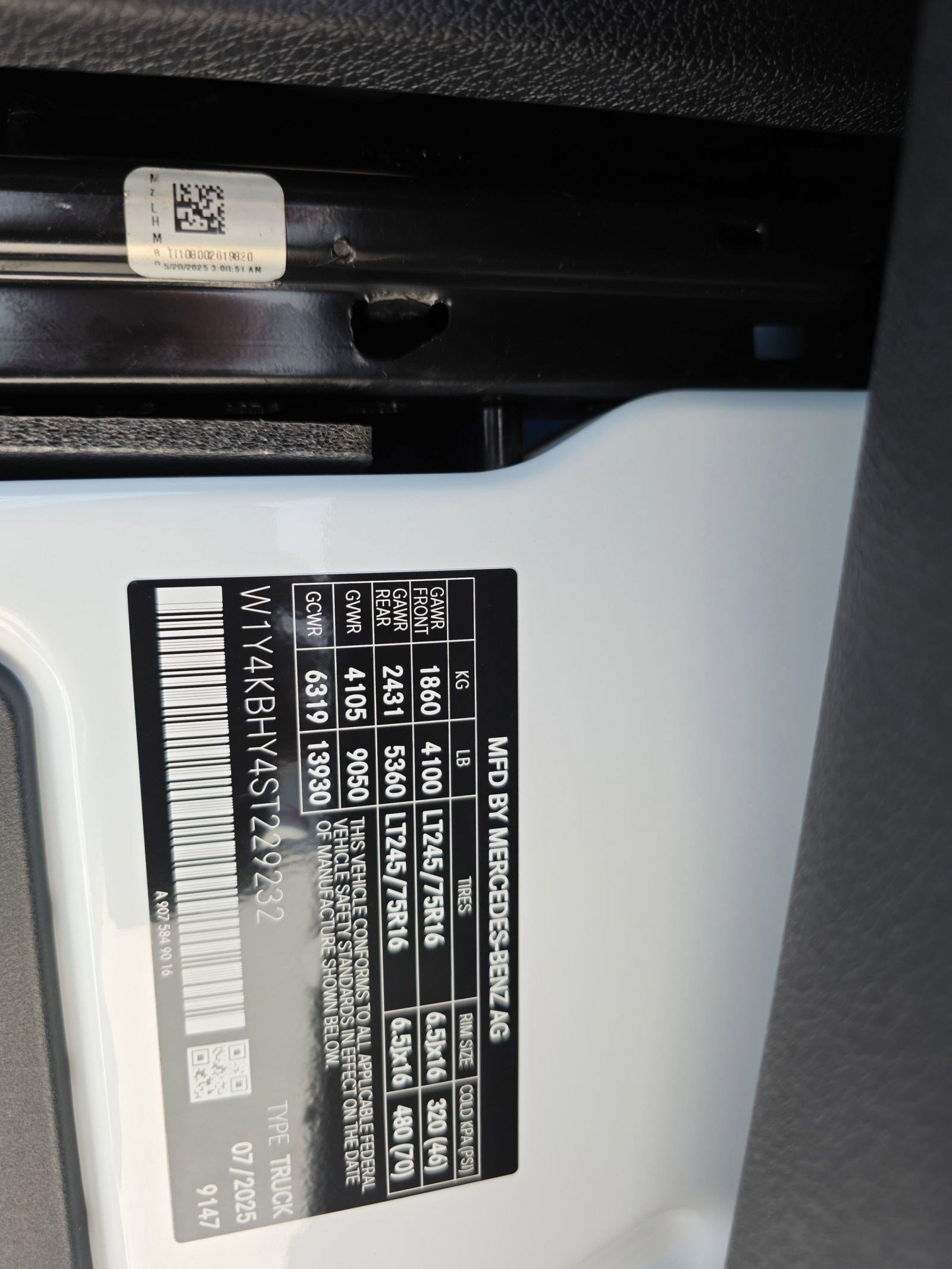 New 2025 Mercedes-Benz Sprinter 2500 image 17