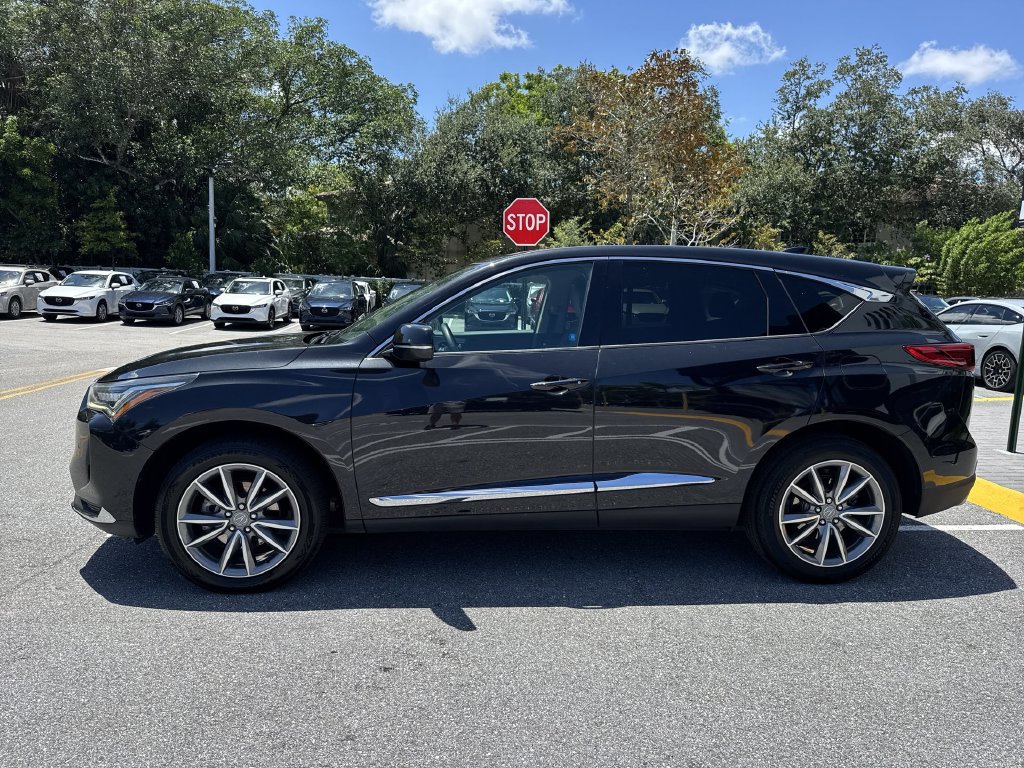 Used 2022 Acura RDX w/ Technology Package FWD image 11
