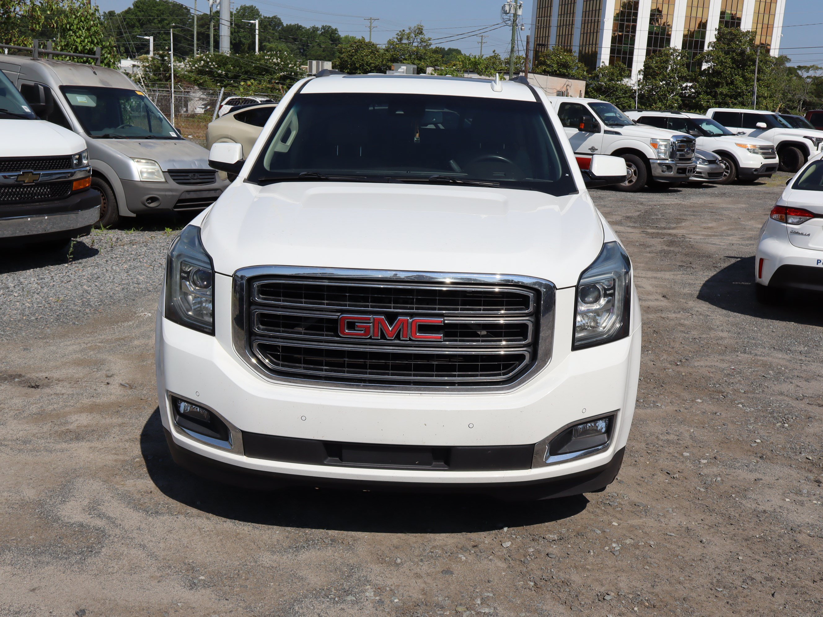 Used 2015 GMC Yukon SLT w/ Open Road Package RWD image 16