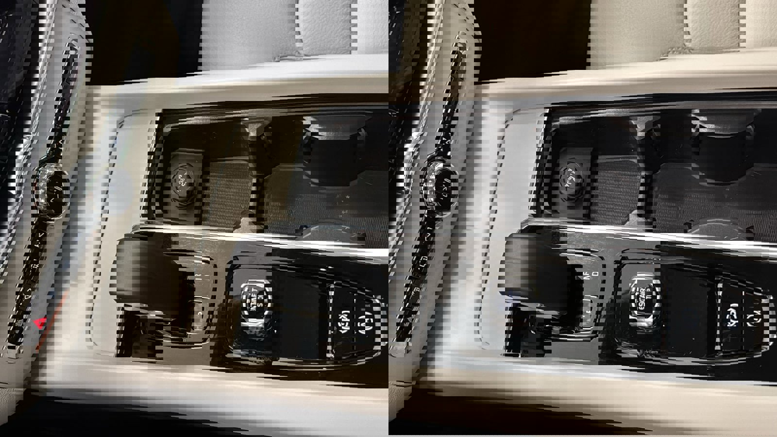 Used 2025 Volvo XC60 T8 Core w/ Protection Package Premier image 19