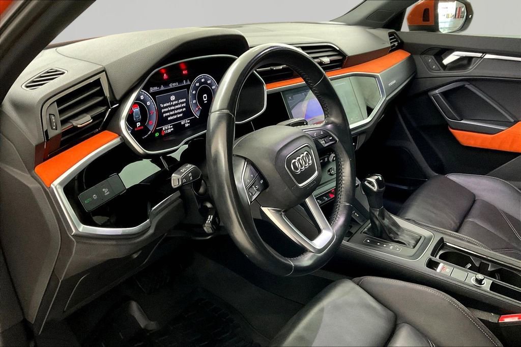 Used 2019 Audi Q3 2.0T Premium Plus w/ Premium Plus Package image 14