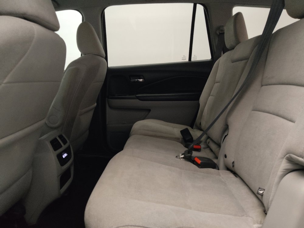 Used 2020 Honda Pilot EX image 18