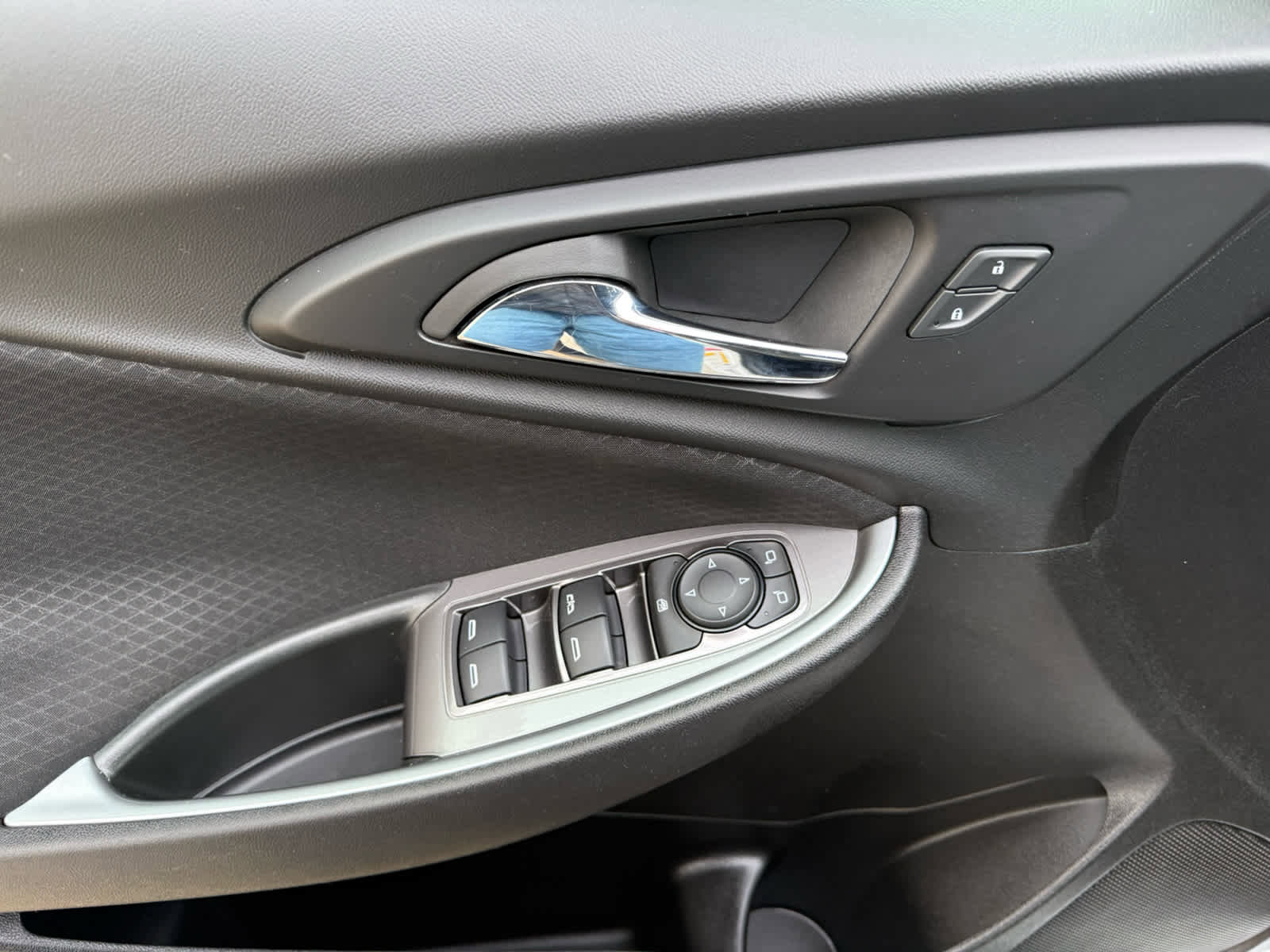 Used 2024 Chevrolet Malibu LT image 12