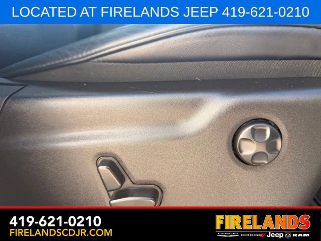Used 2015 Jeep Grand Cherokee Summit w/ Platinum Series Group AWD/4WD image 15