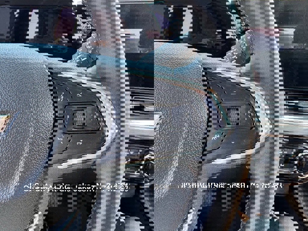 Used 2024 Chevrolet Trax ACTIV w/ Sunroof Package image 29