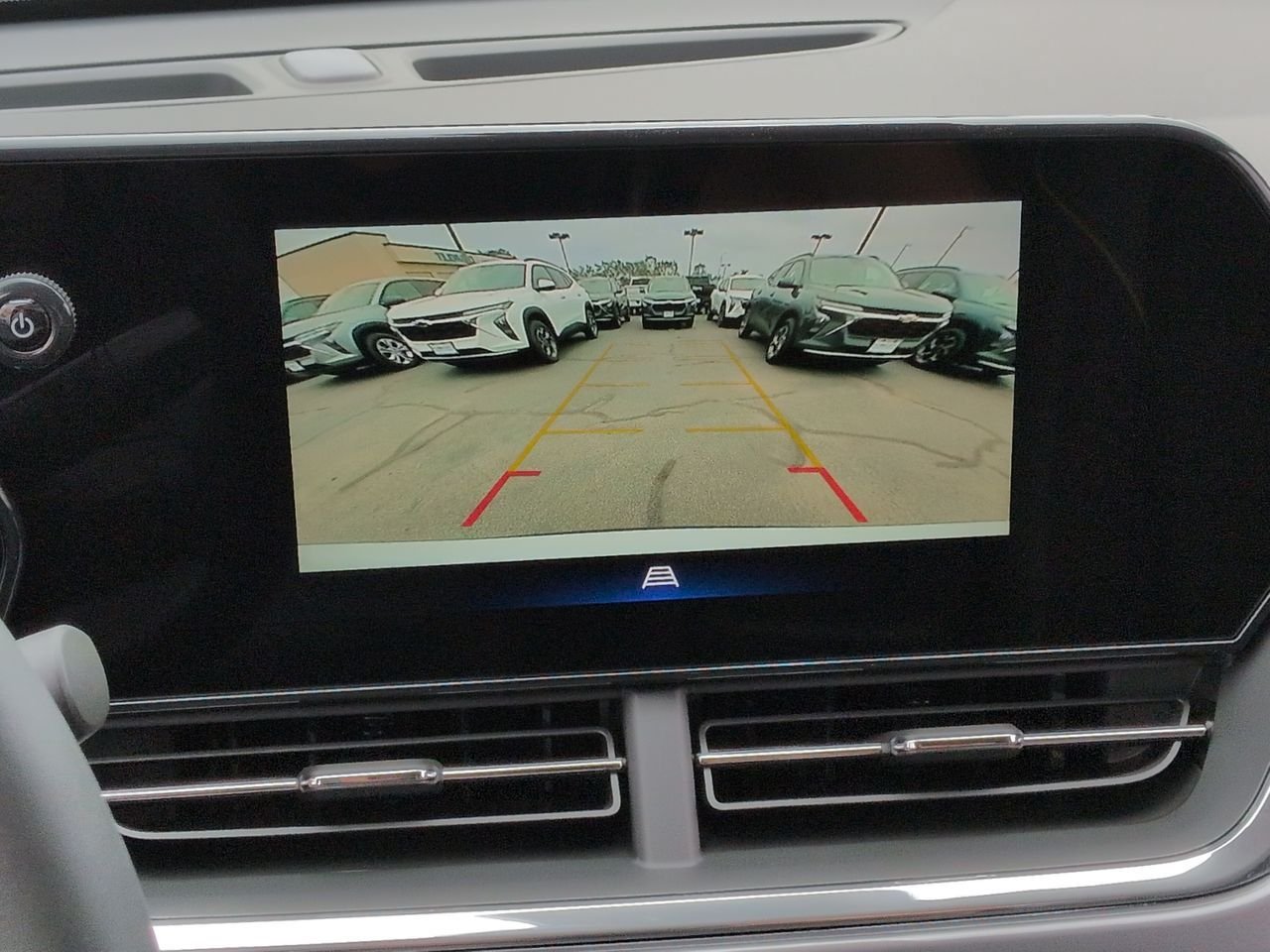 New 2026 Chevrolet Trax ACTIV w/ Driver Confidence Package FWD image 15