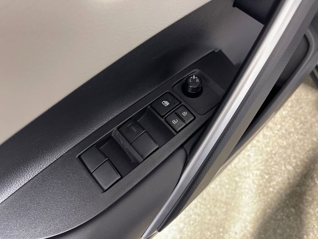 New 2026 Toyota Corolla Cross L image 16