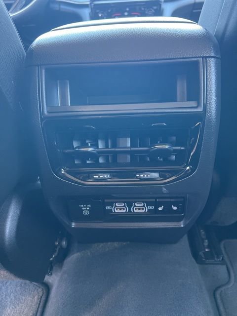 Used 2023 Jeep Grand Cherokee Limited w/ Trailer Tow Prep Group (B) image 22