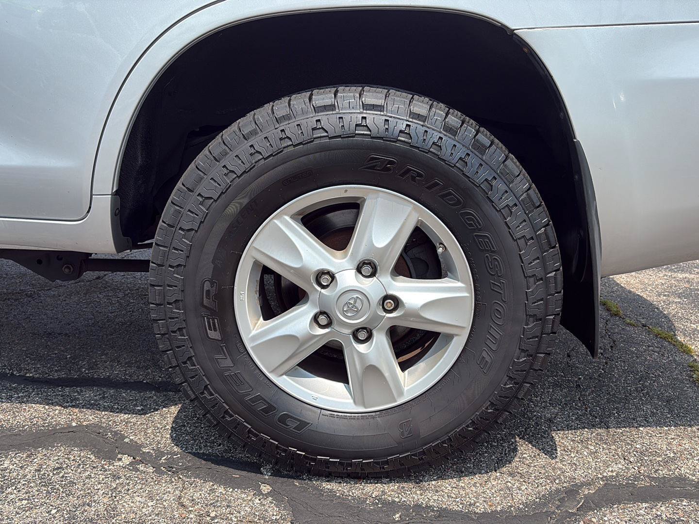 Used 2009 Toyota Land Cruiser w/ Upgrade Pkg AWD/4WD image 19