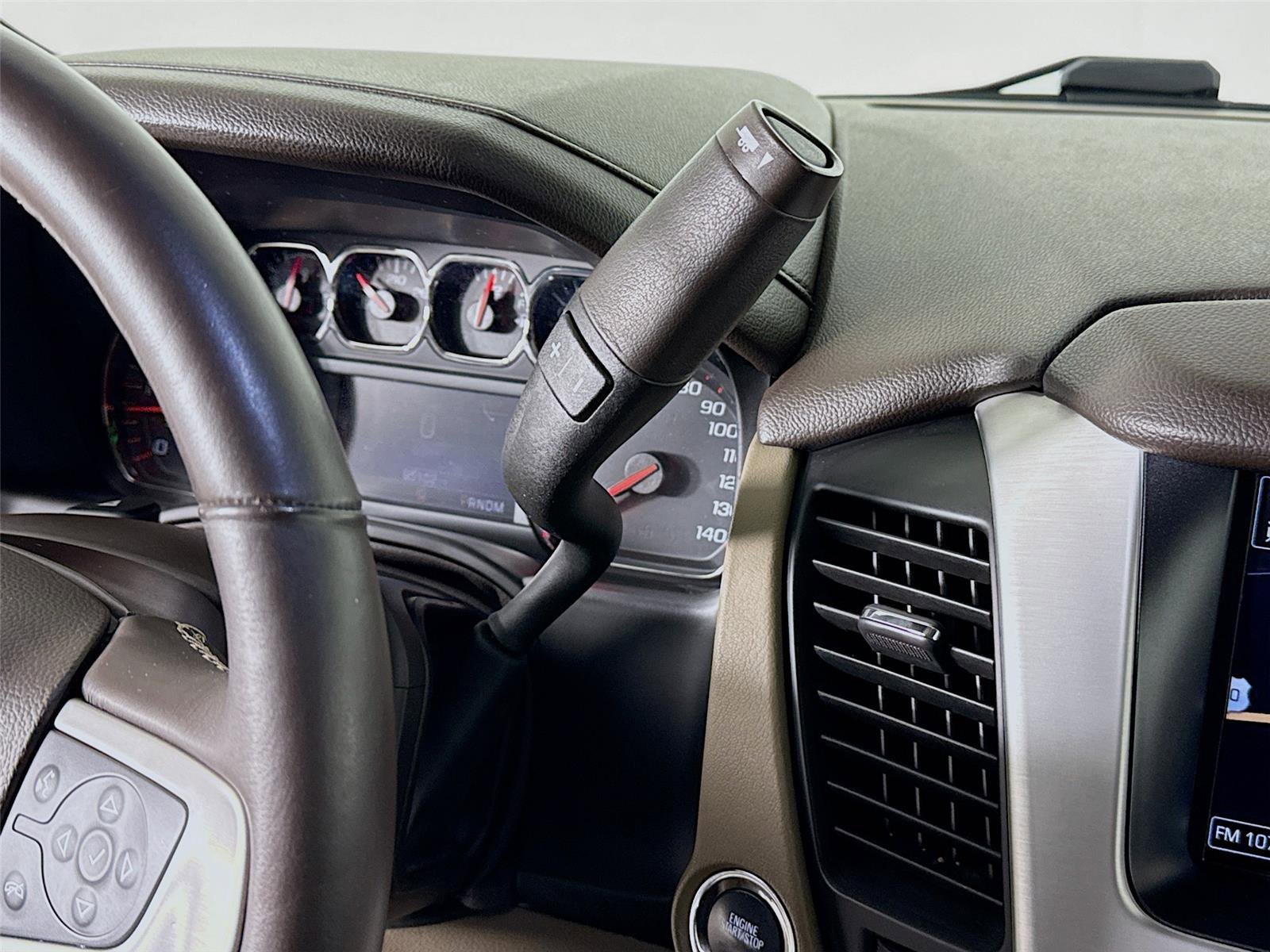 Used 2016 GMC Yukon SLT w/ Open Road Package image 15