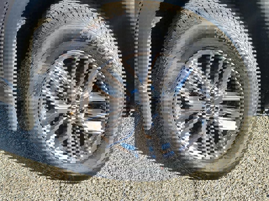 Certified 2023 Nissan Rogue S image 9