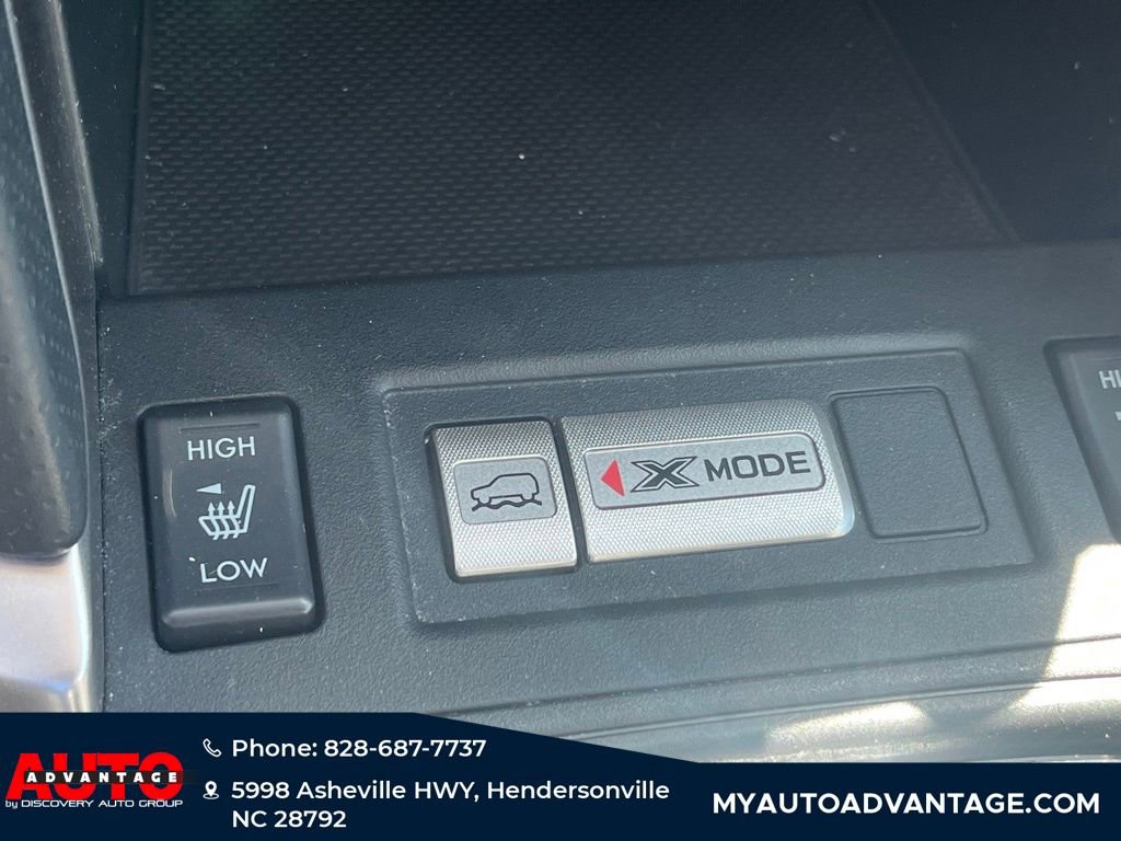 Used 2017 Subaru Forester 2.5i Touring AWD/4WD image 16