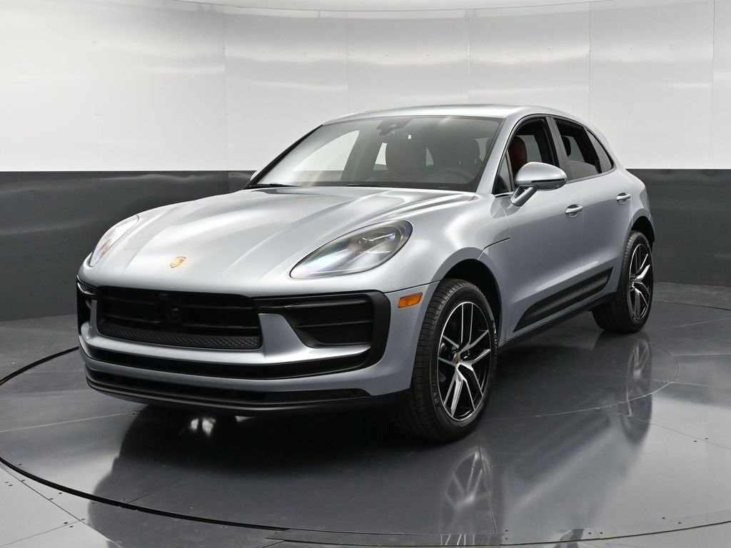 New 2026 Porsche Macan image 1