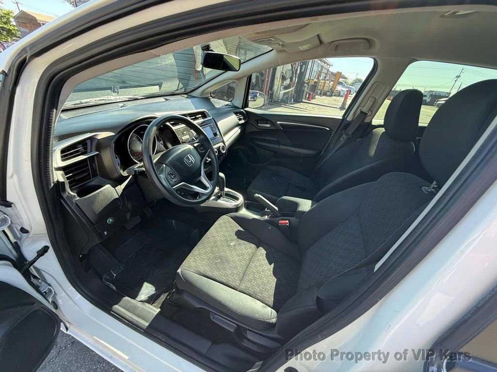 Used 2017 Honda Fit LX image 9