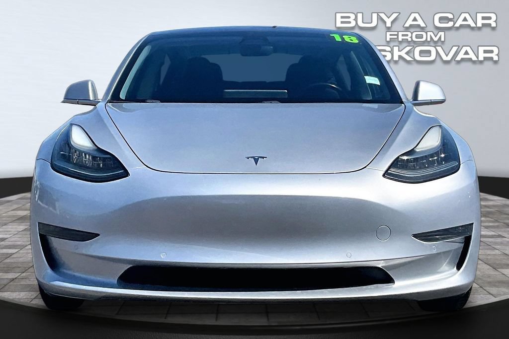 Used 2018 Tesla Model 3 Long Range RWD image 3