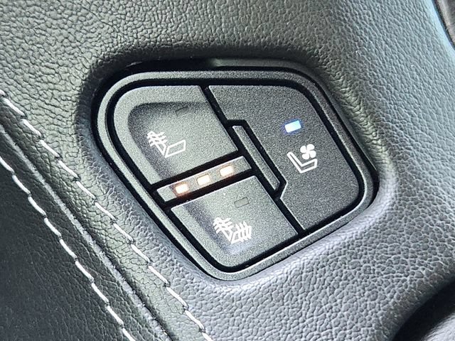 Used 2019 Chevrolet Tahoe Premier AWD/4WD image 24