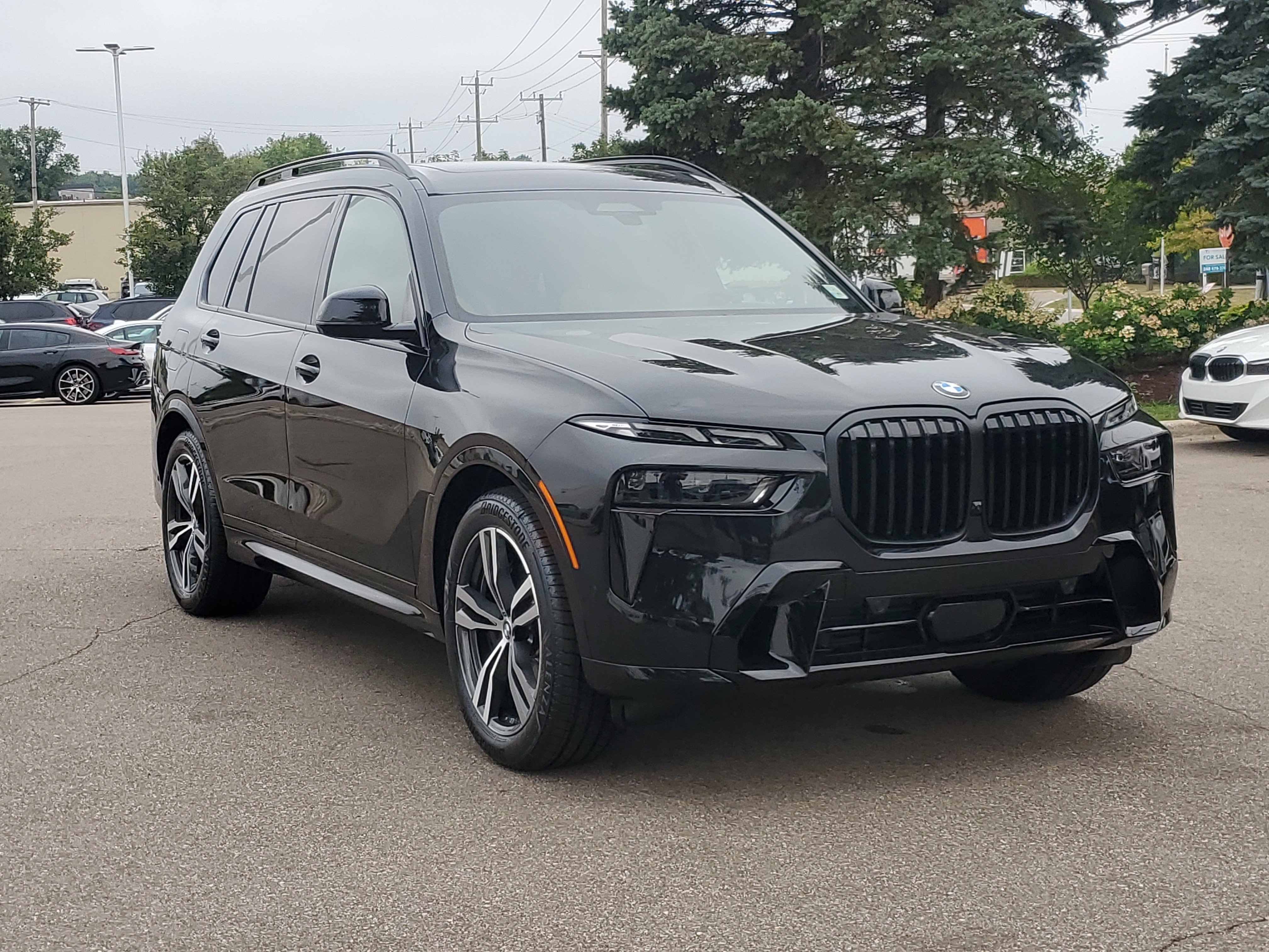 New 2027 BMW X7 xDrive40i w/ M Sport Package AWD/4WD image 7